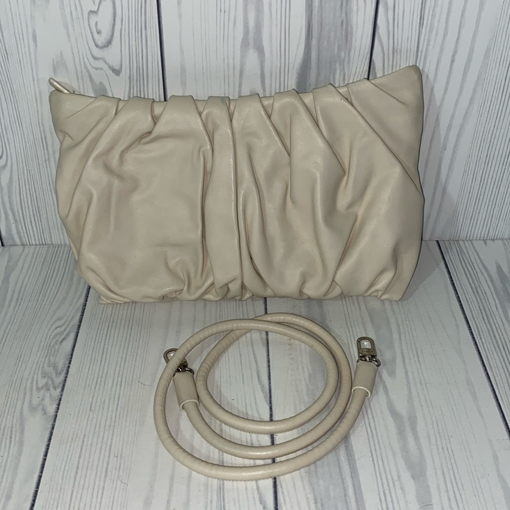 Staud Bean Bag Cream
